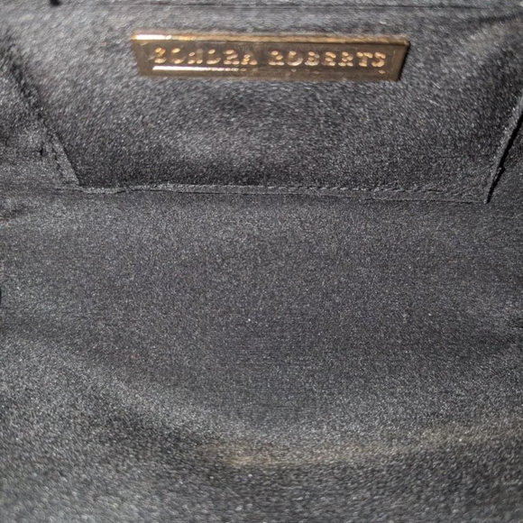 Sondra Roberts Clutch. - Picture 3 of 5